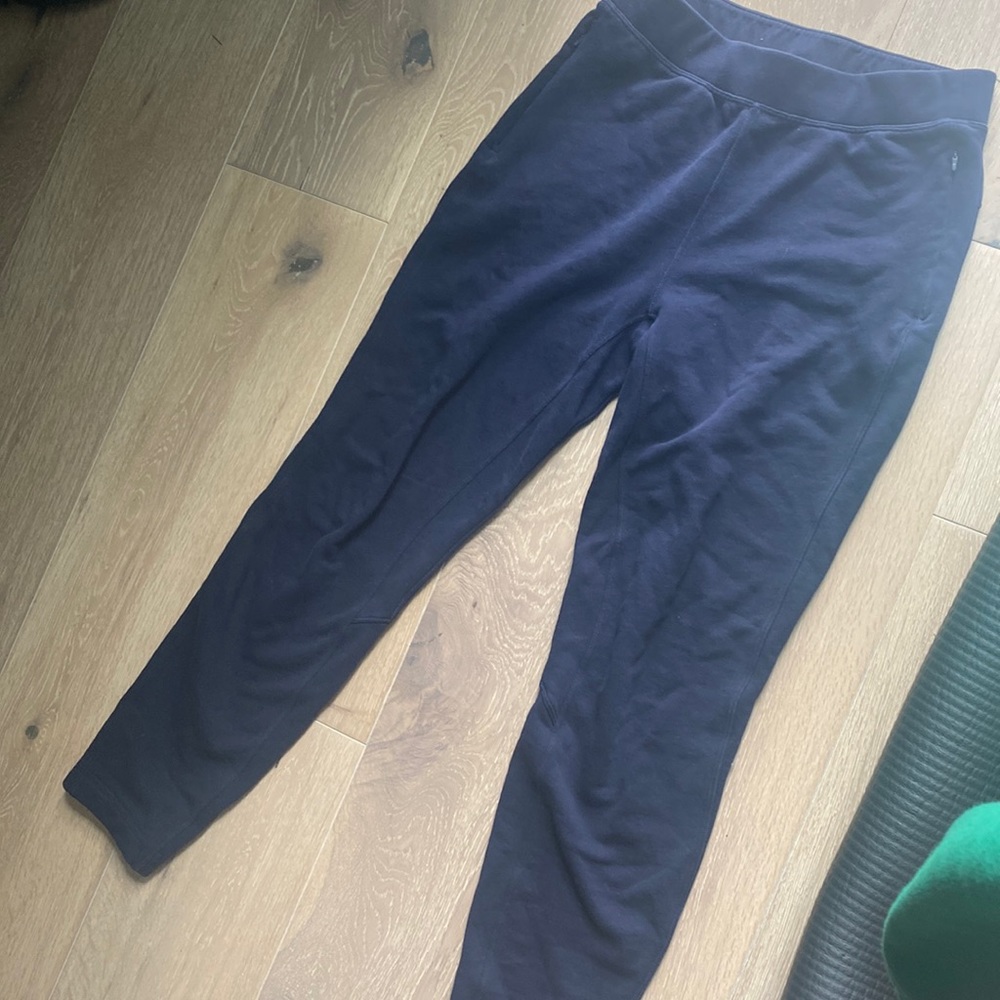 Lululemon joggers
